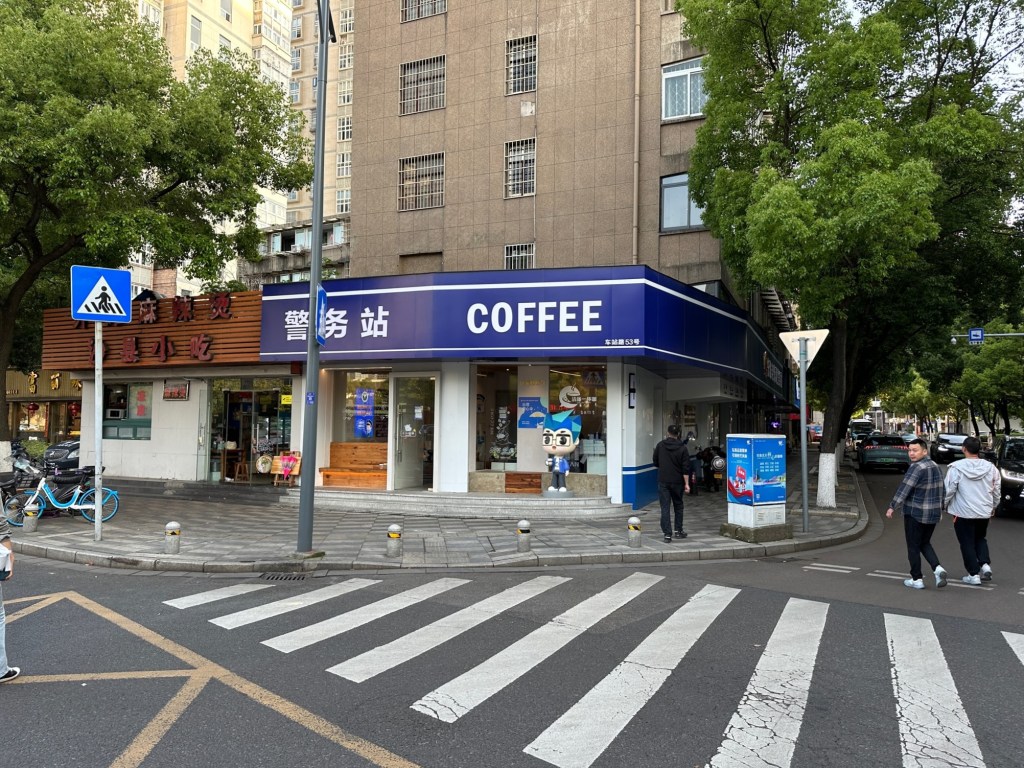 This image has an empty alt attribute; its file name is img_6182.jpg